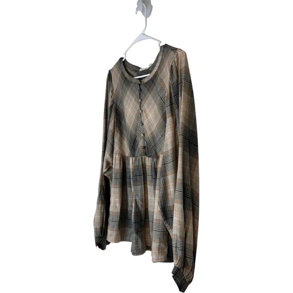 Me by Jennie Garth Drapey Flannel Blouse Womens Medium Brown Black Plaid A664756